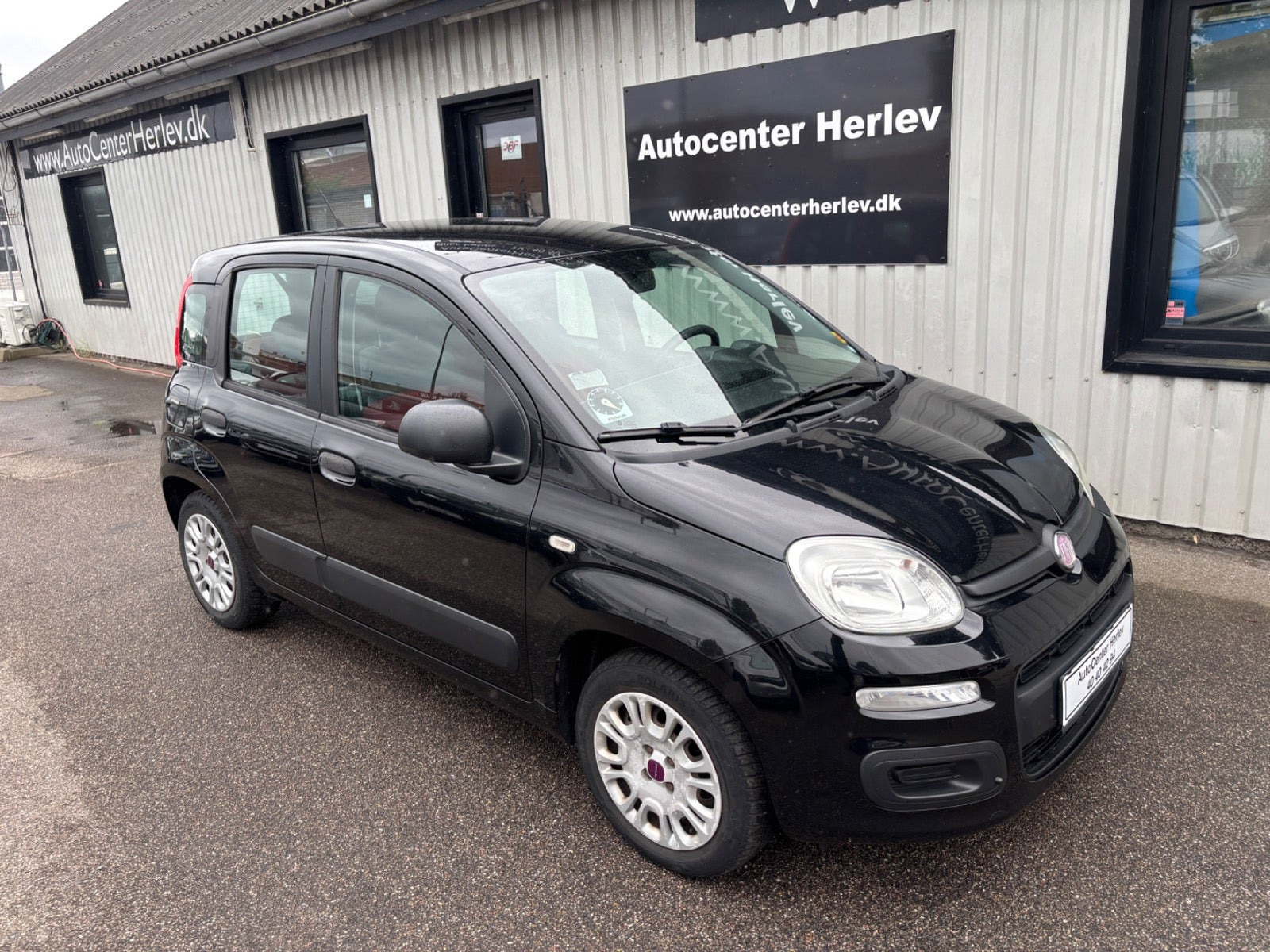 Sort Fiat Panda fra 2012