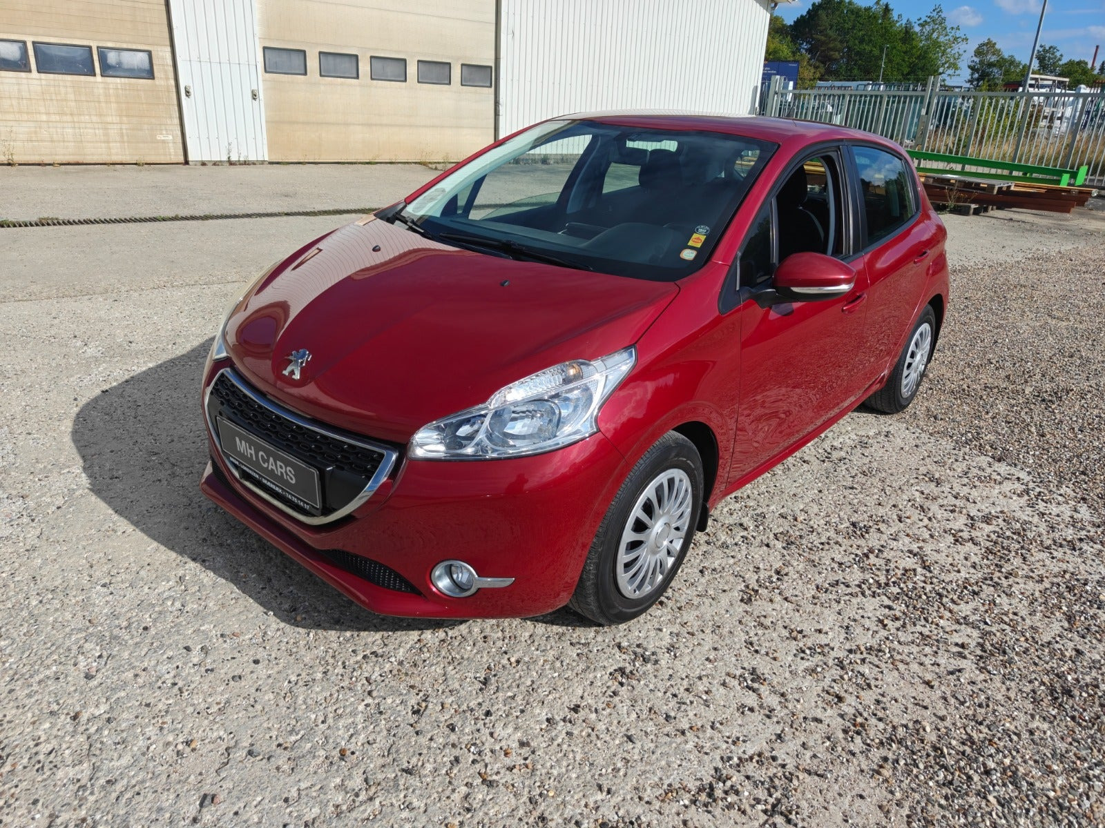 undefined Peugeot 208 fra 2012