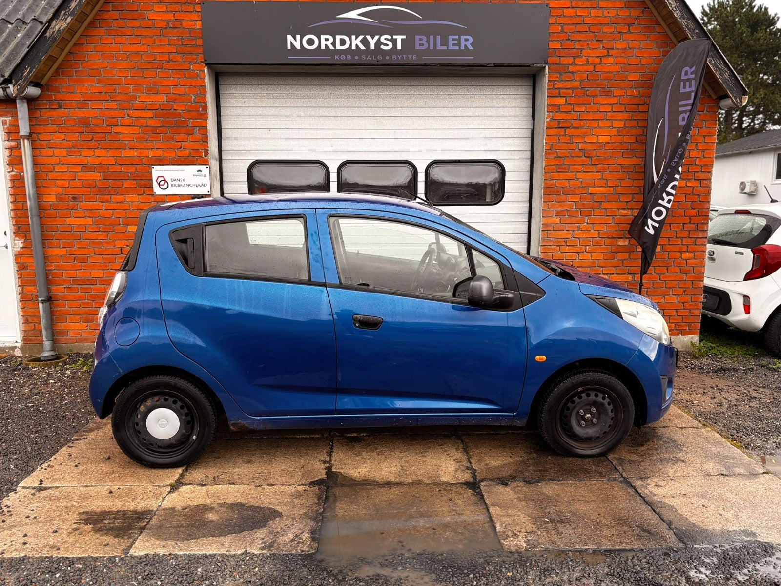 Blå Chevrolet Spark fra 2011