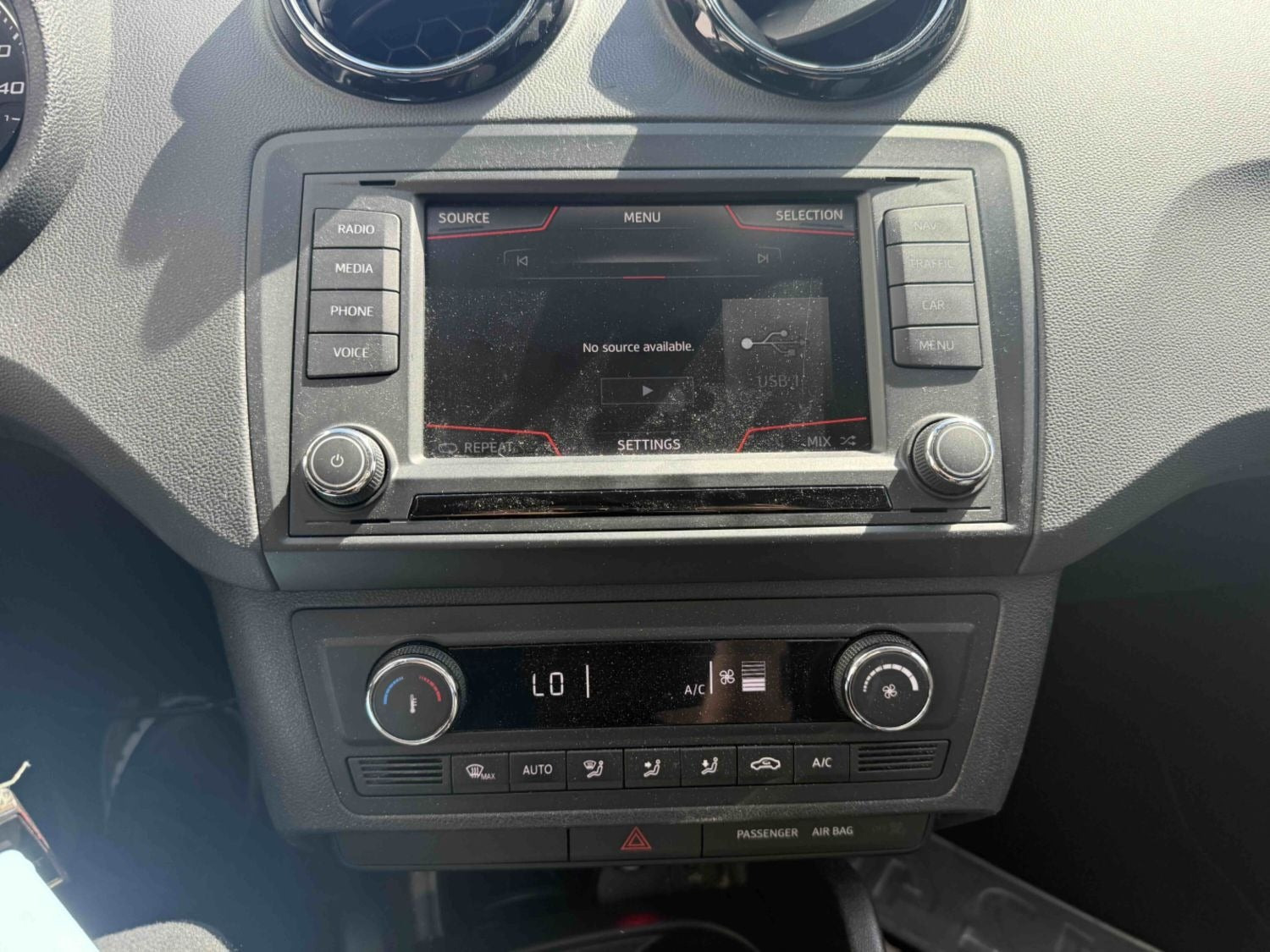 Grå Seat Ibiza fra 2016
