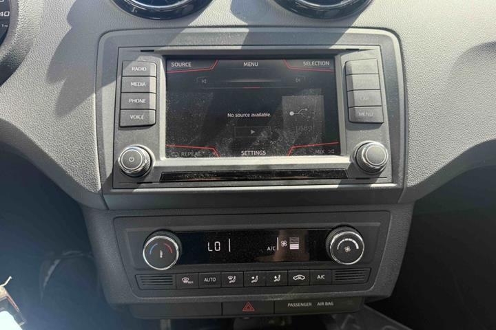 Grå Seat Ibiza fra 2016