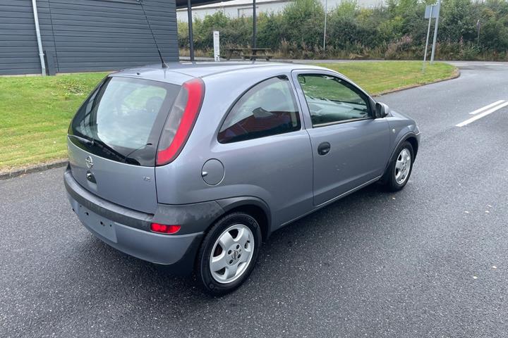 undefined Opel Corsa fra 2003