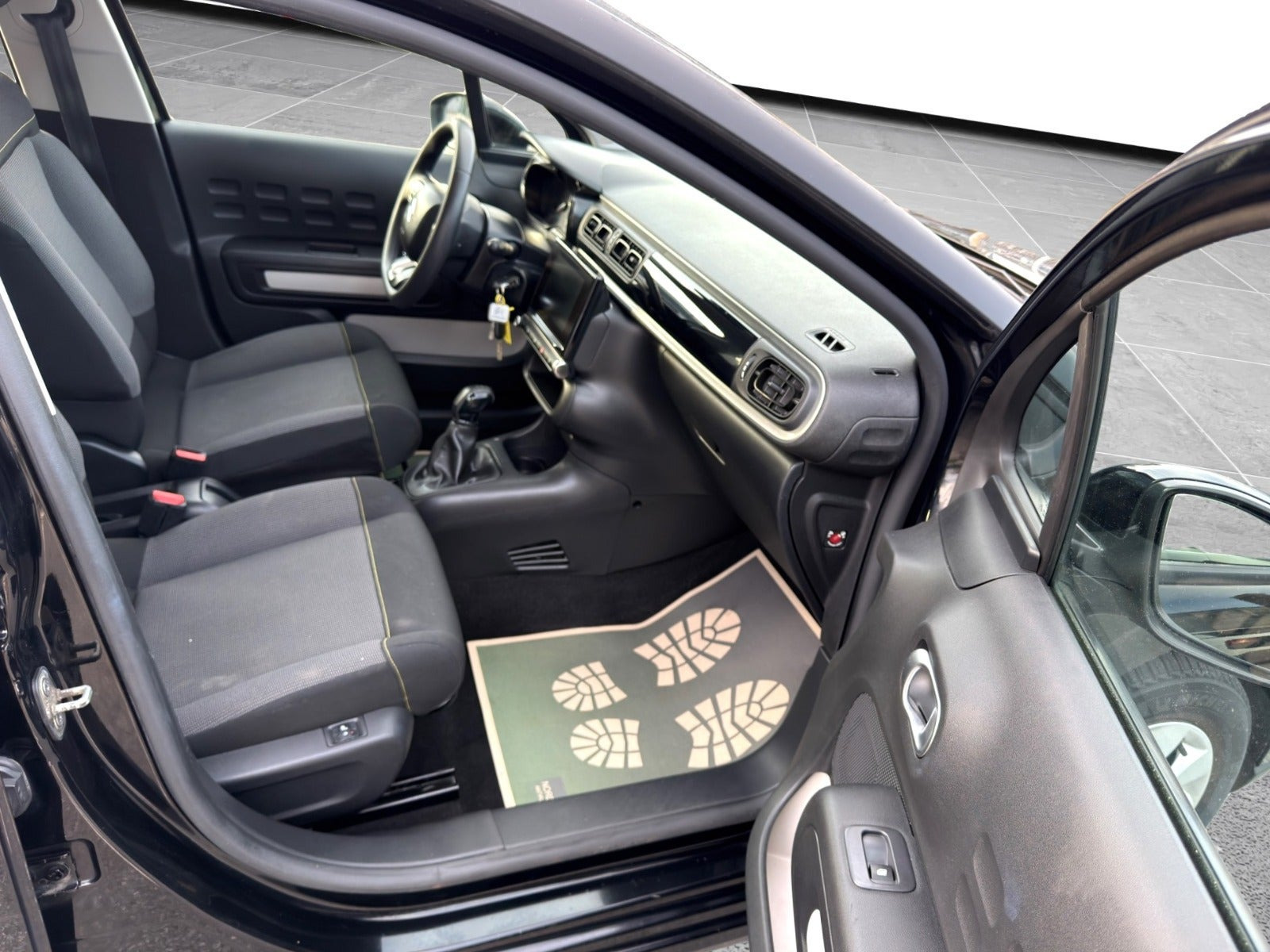 Sort Citroën C3 fra 2019