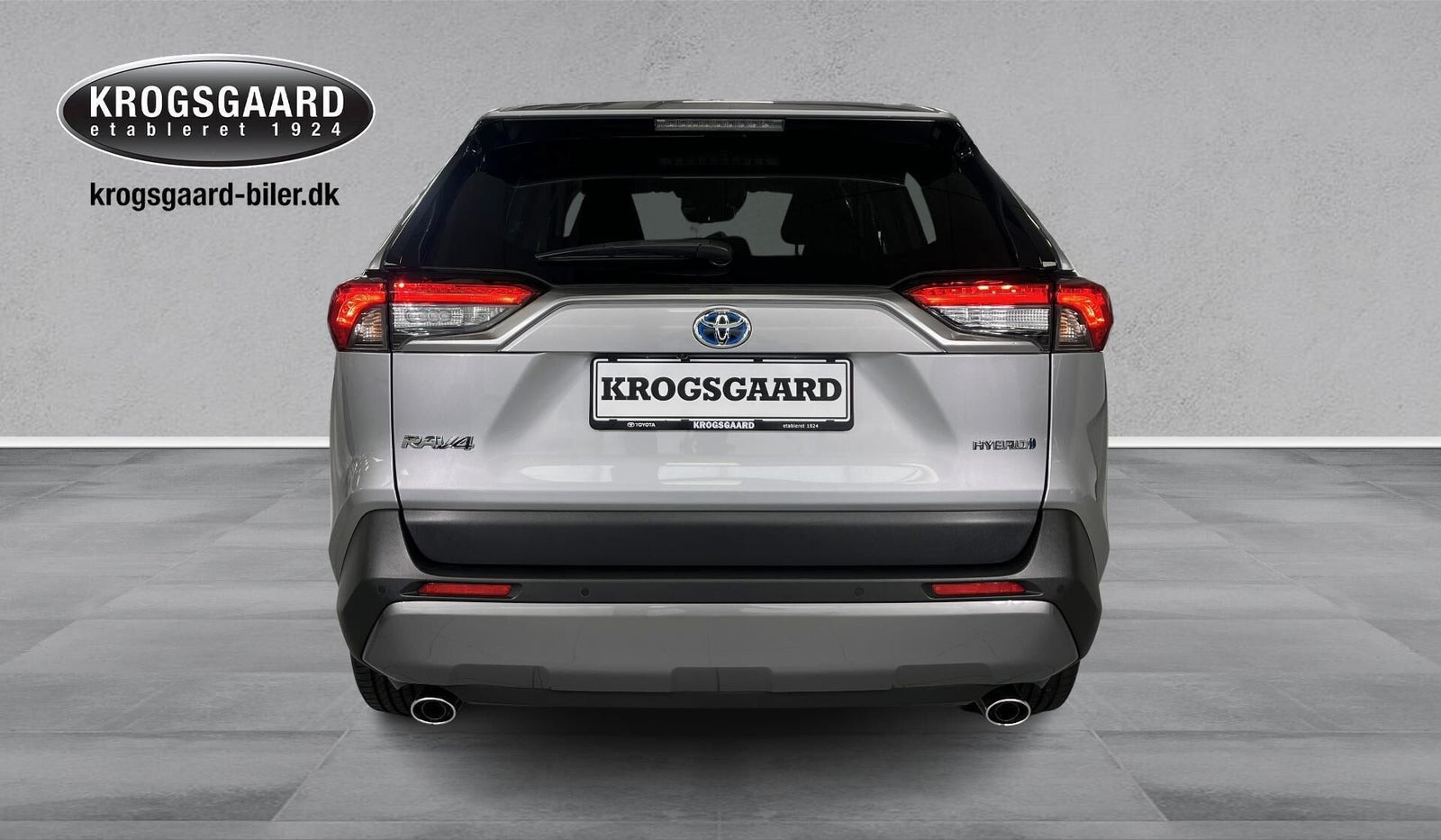Sølv Toyota RAV4 fra 2020