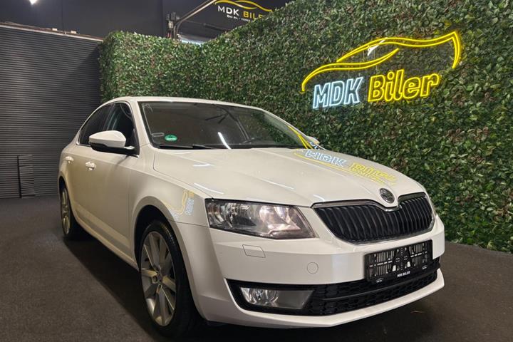 undefined Skoda Octavia fra 2013 set udefra