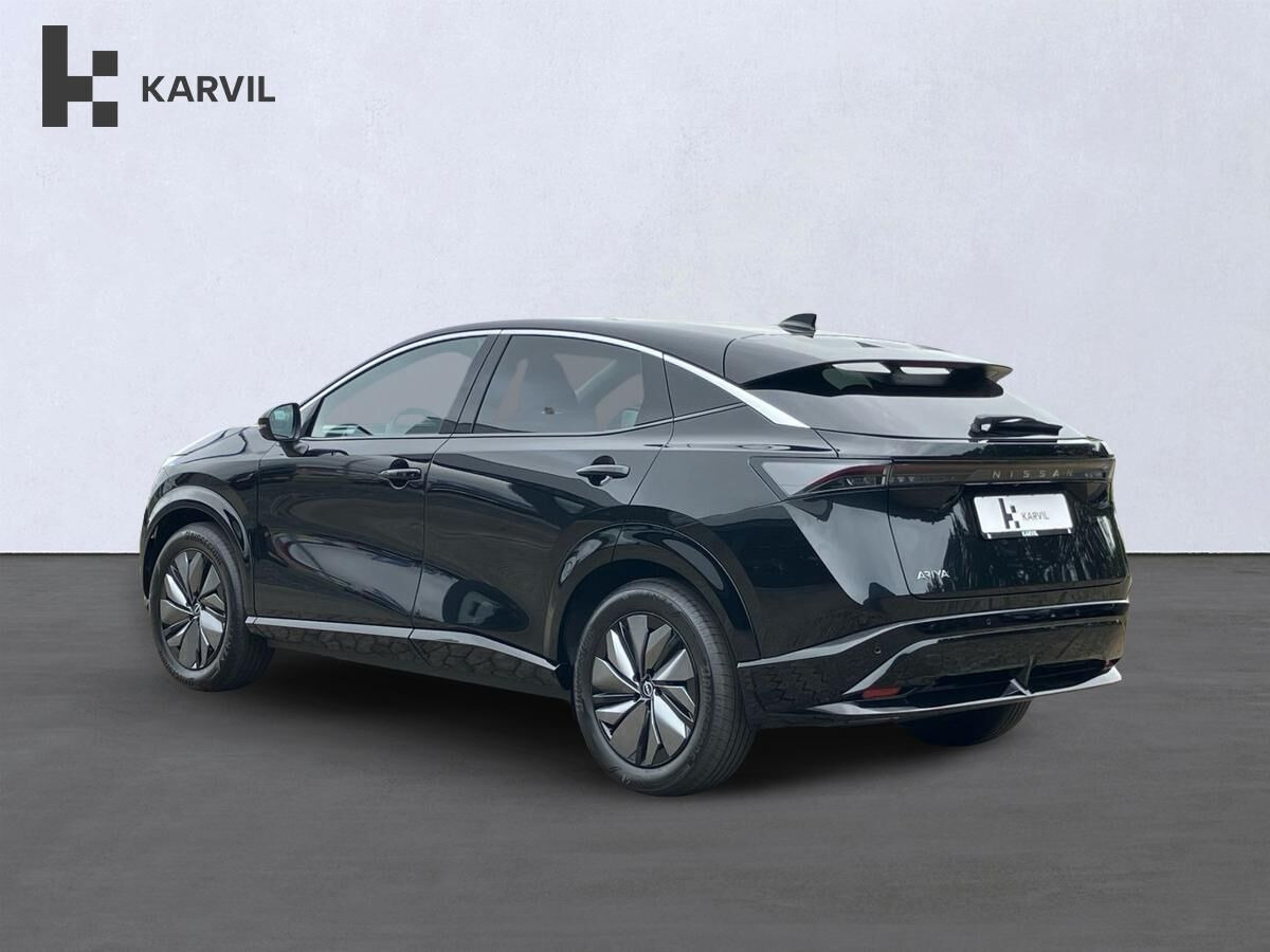 Sort Nissan Ariya fra 2026