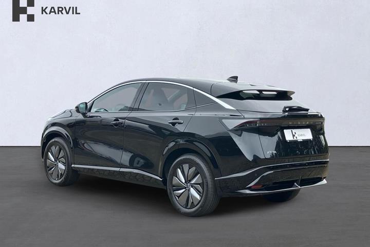 Sort Nissan Ariya fra 2026