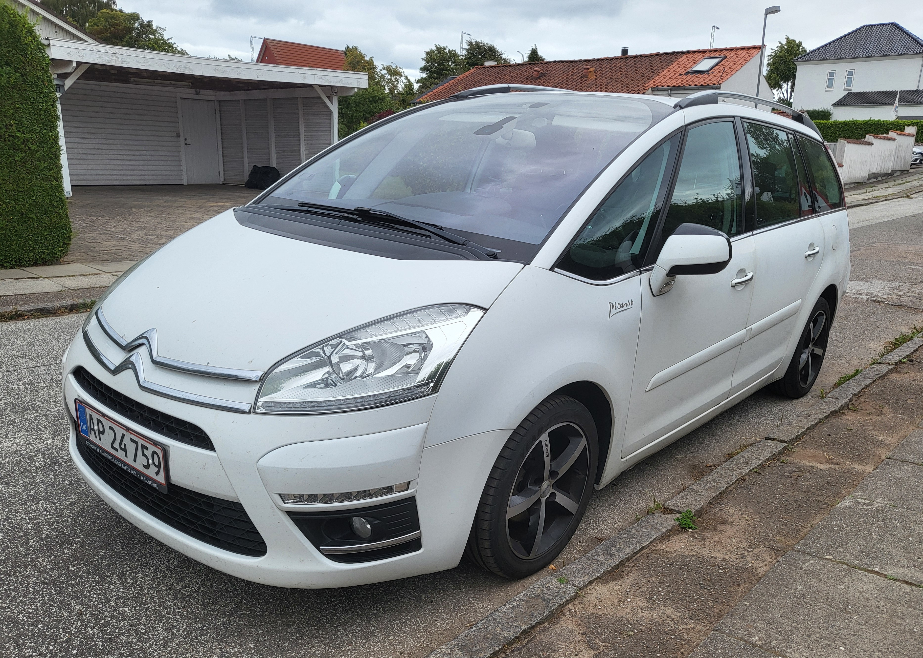 Hvid Citroën Grand C4 Picasso fra 2011