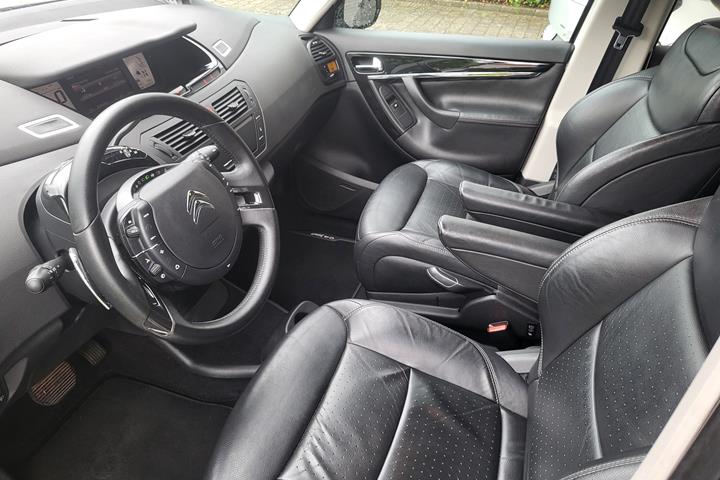 Hvid Citroën Grand C4 Picasso fra 2011
