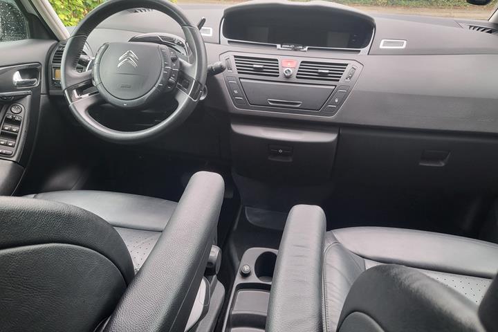 Hvid Citroën Grand C4 Picasso fra 2011