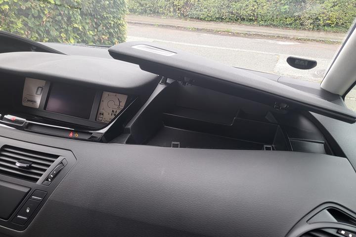 Hvid Citroën Grand C4 Picasso fra 2011