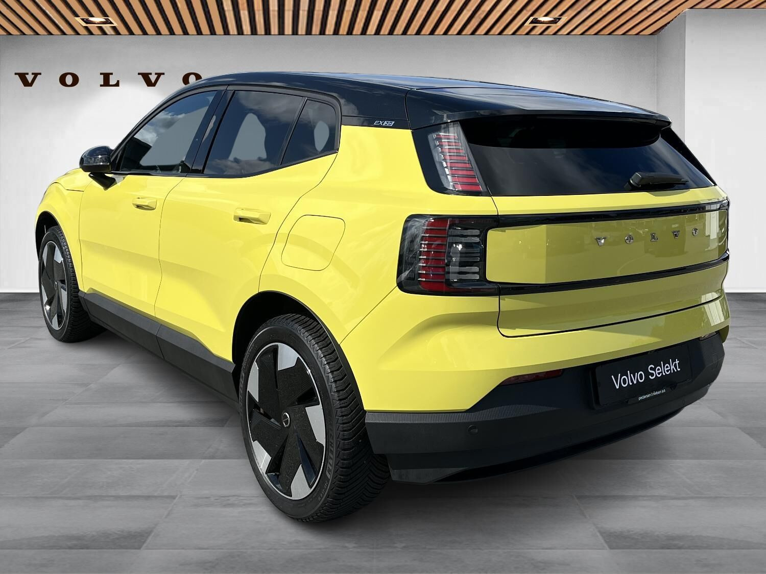 Gul Volvo EX30 fra 2024