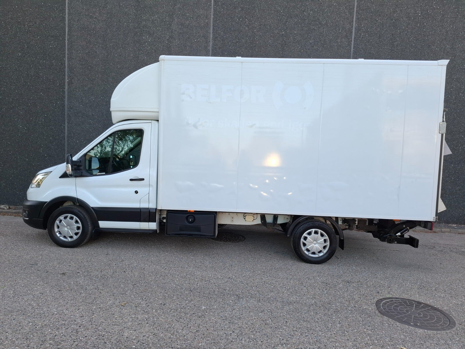 Hvid Ford Transit 350 L3 Chassis fra 2021