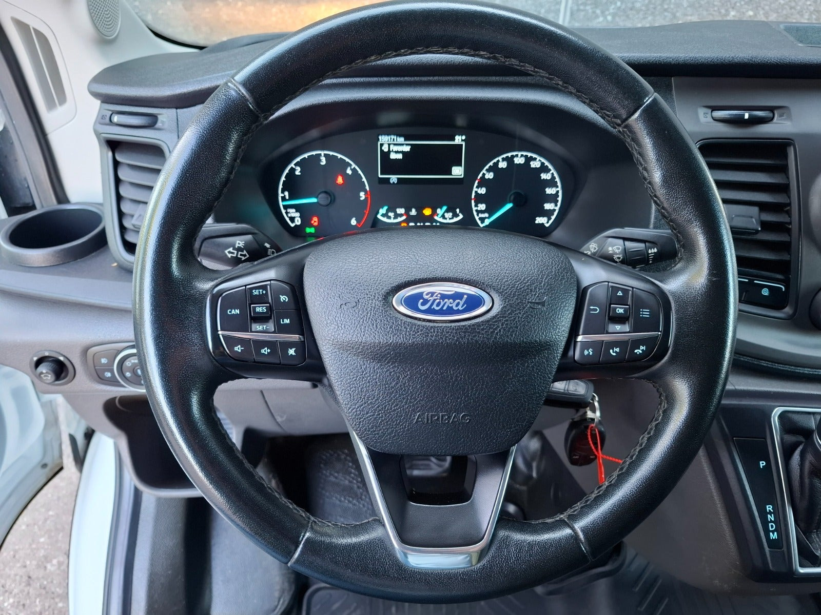Hvid Ford Transit 350 L3 Chassis fra 2021