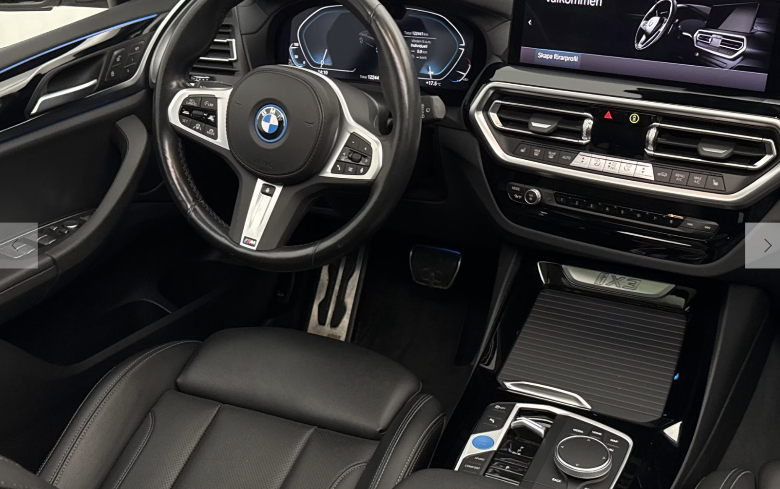 Hvid BMW iX3 fra 2023