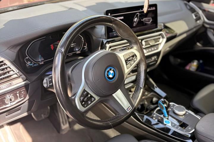 undefined BMW iX3 fra 2023