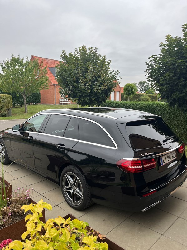 undefined Mercedes E300 de fra 2021