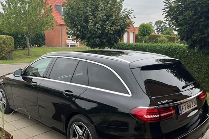 undefined Mercedes E300 de fra 2021