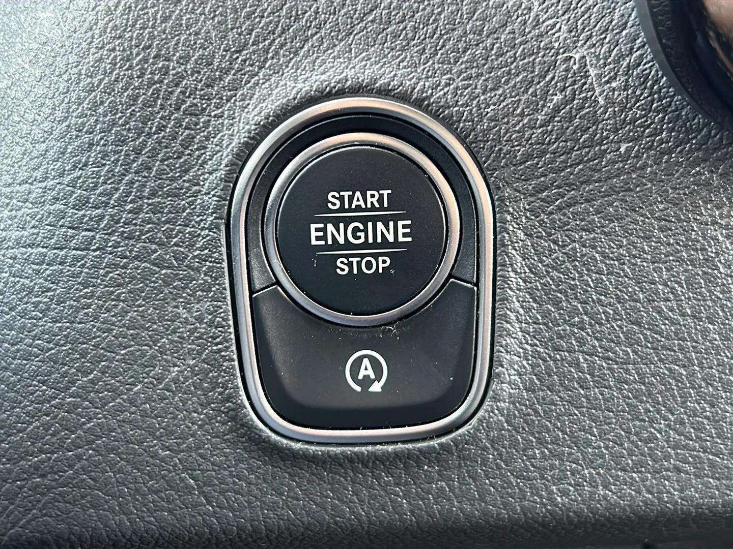 undefined Mercedes Sprinter fra 2025