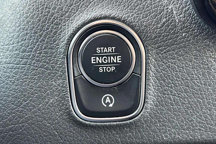 undefined Mercedes Sprinter fra 2025
