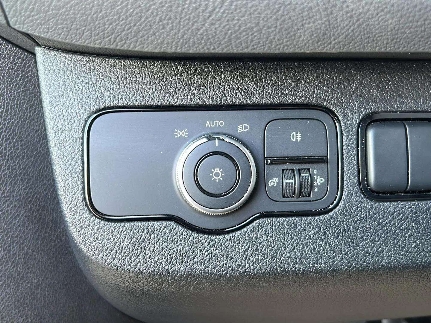 undefined Mercedes Sprinter fra 2025