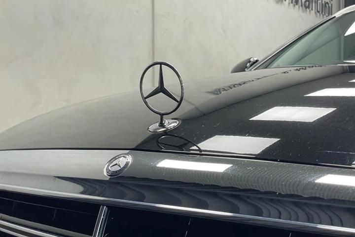 undefined Mercedes E220 d fra 2017
