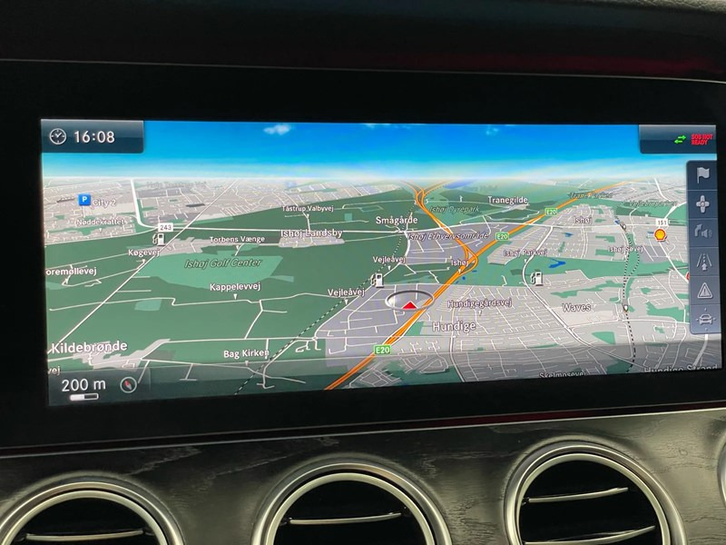undefined Mercedes E220 d fra 2017