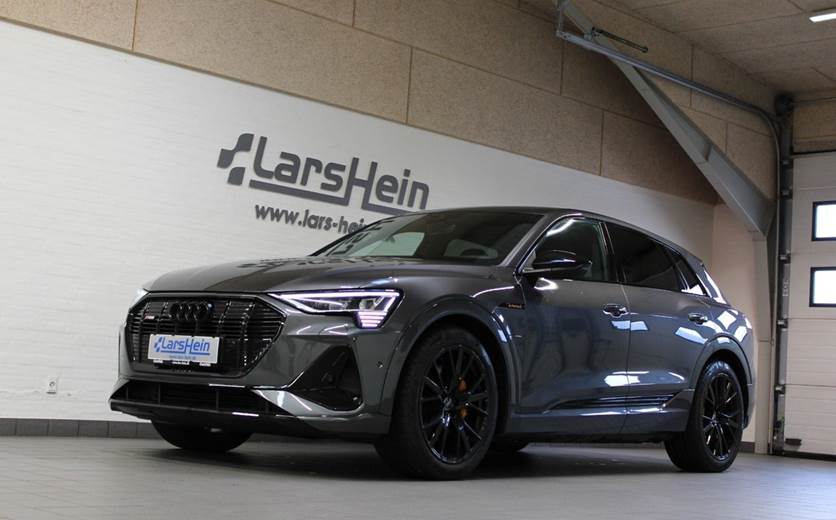 Audi e-tron 55 S-line quattro