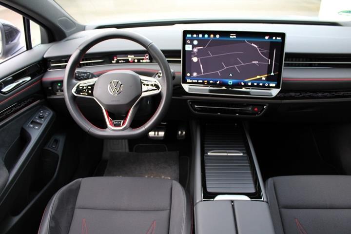 Sølv VW ID.7 fra 2025