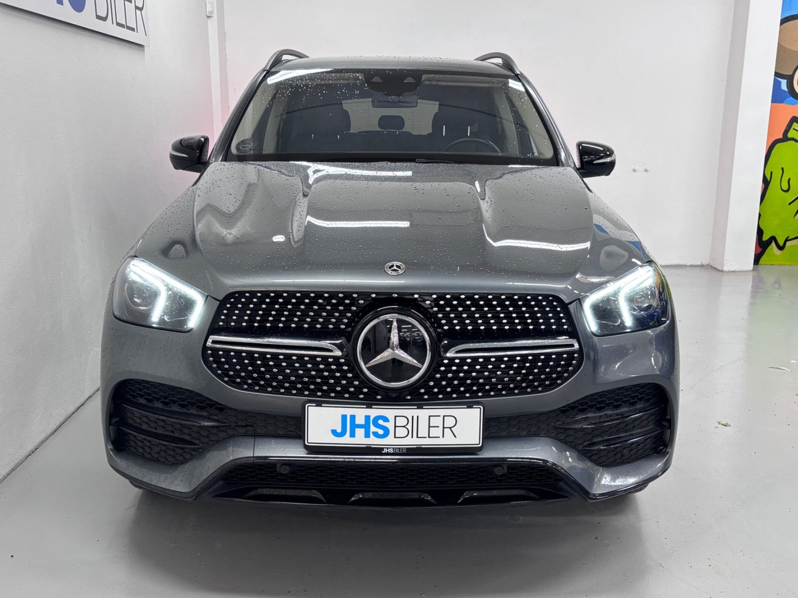 Grå Mercedes GLE350 de fra 2022