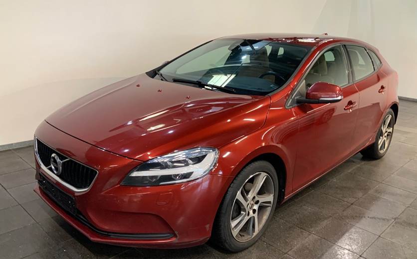 Volvo V40 2,0 D2 120 Momentum