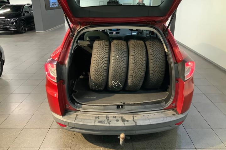 Rød Renault Megane III fra 2010