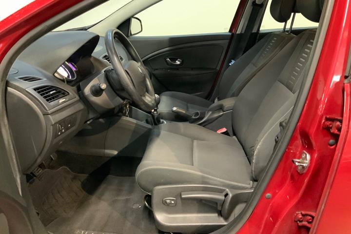 Rød Renault Megane III fra 2010