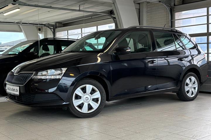 Sort Skoda Fabia fra 2019 set udefra