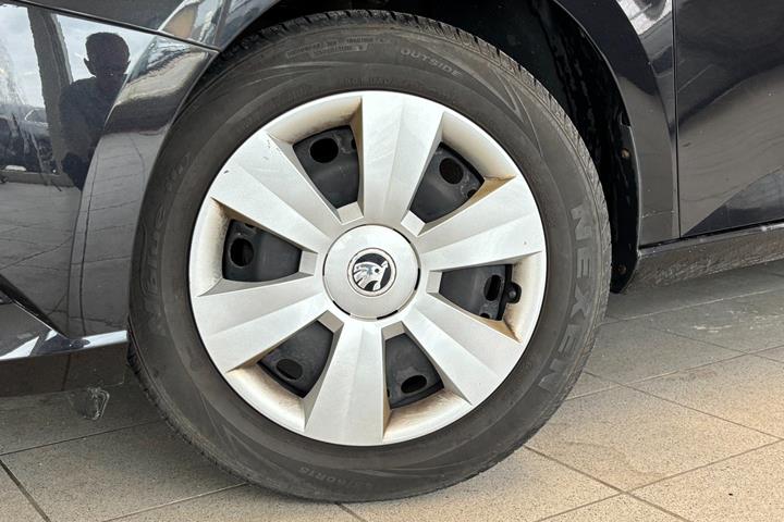 Sort Skoda Fabia fra 2019