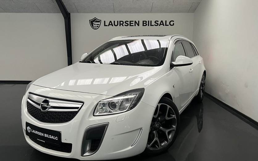 Opel Insignia 2,8 OPC Sports Tourer 4x4