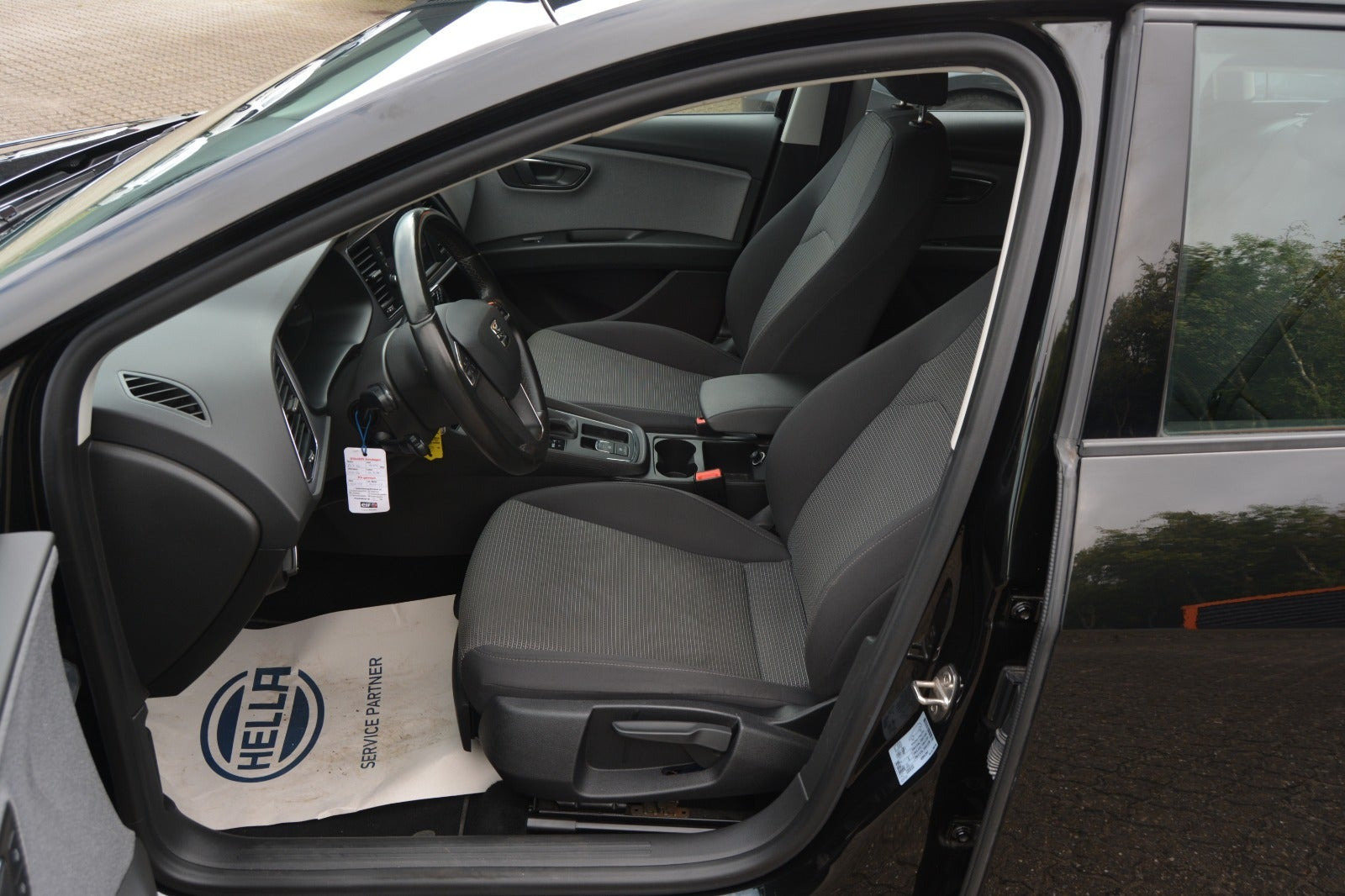 Sort Seat Leon fra 2020