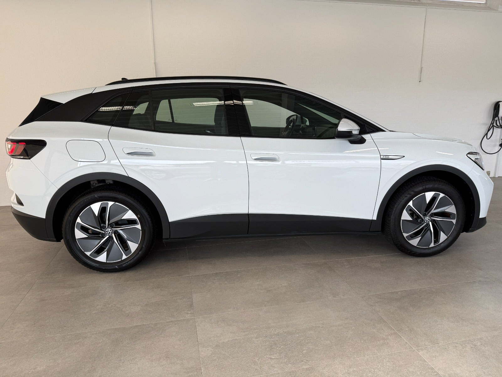 Hvid VW ID.4 fra 2023