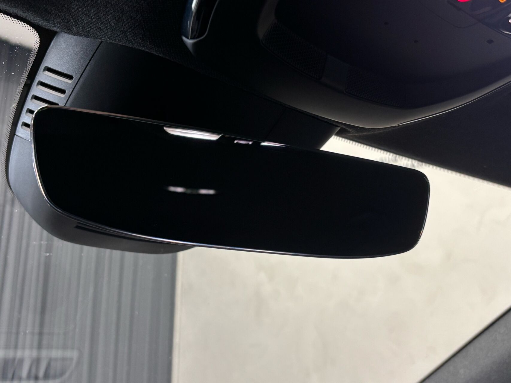 Hvid Polestar 2 fra 2023