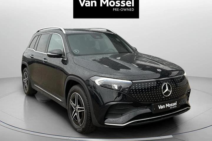 Sort Mercedes EQB 250+ fra 2025