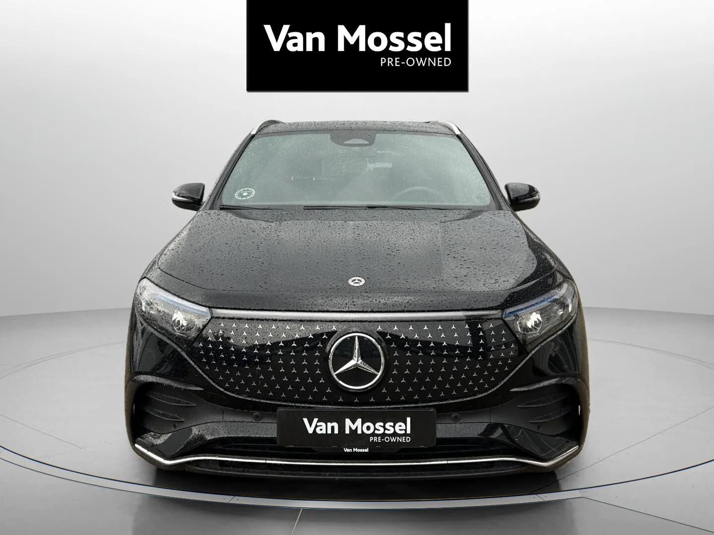 Sort Mercedes EQA250+ fra 2025