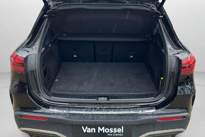 Sort Mercedes EQA250+ fra 2025