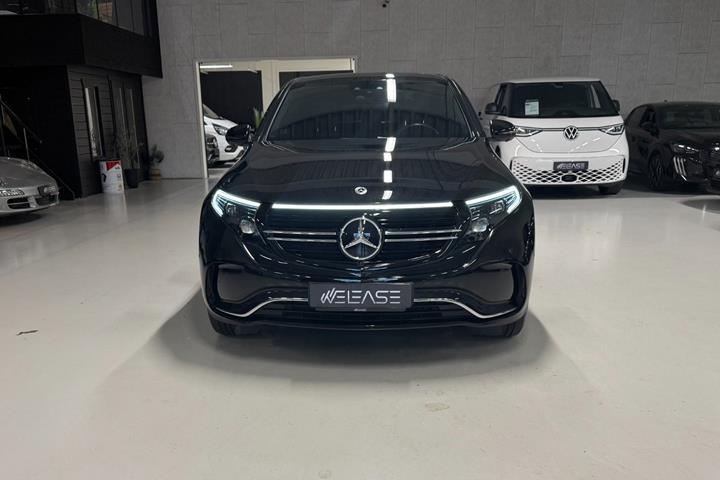 Sort Mercedes EQC400 fra 2021