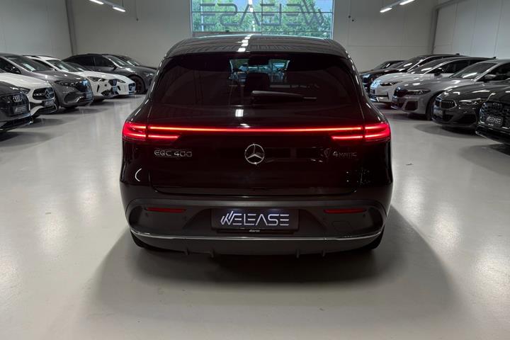 Sort Mercedes EQC400 fra 2021