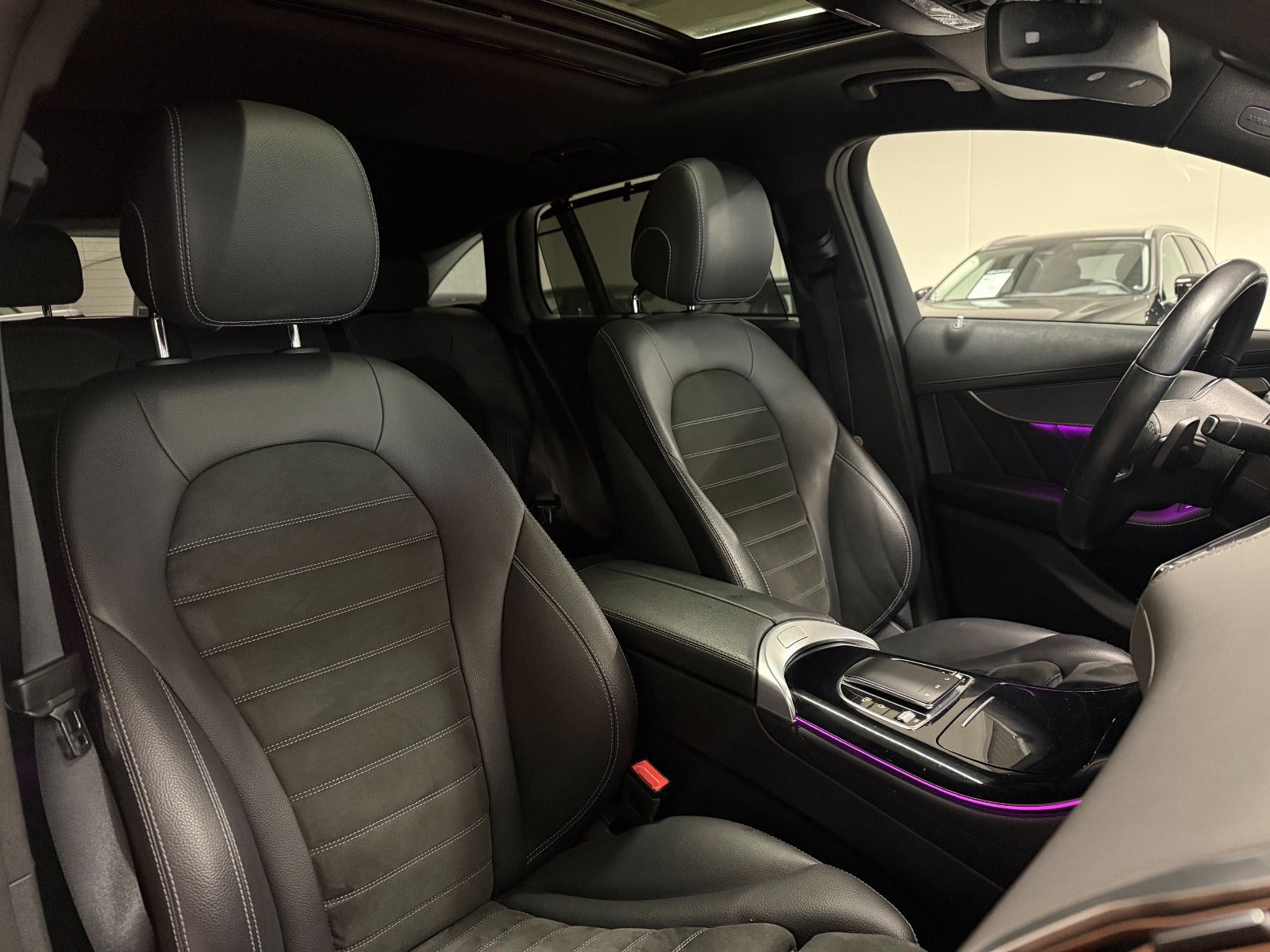 Sort Mercedes EQC400 fra 2021