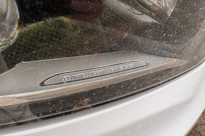 Hvid Mercedes Vito 116 fra 2021
