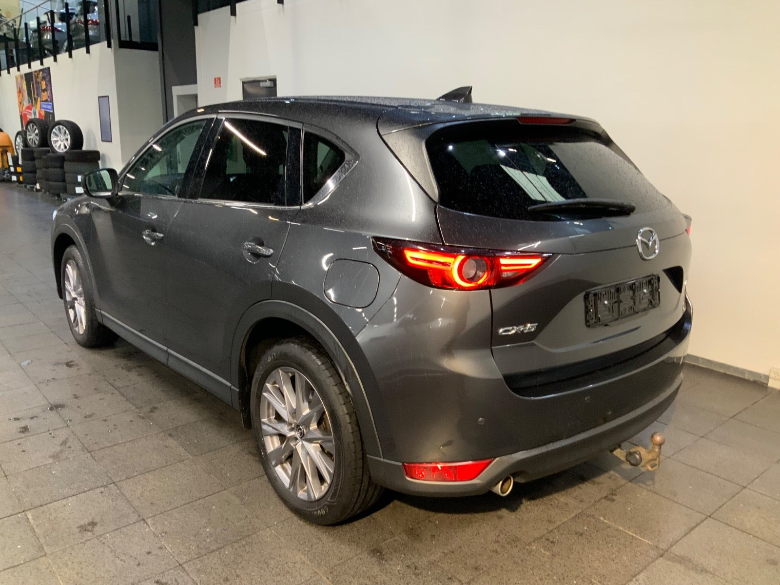 Grå Mazda CX-5 fra 2019