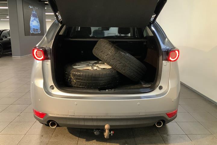 Sølv Mazda CX-5 fra 2018