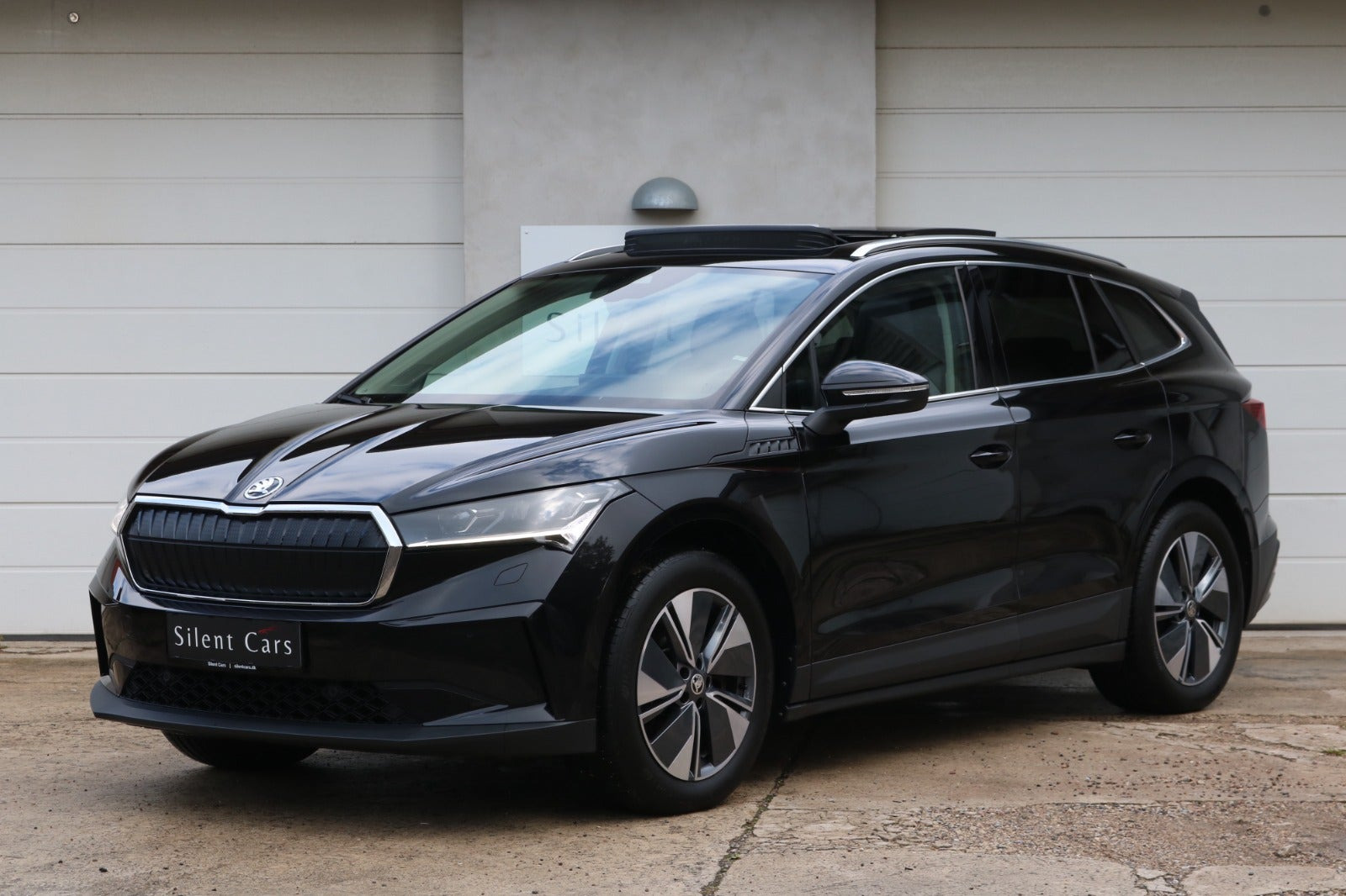 Sort Skoda Enyaq fra 2023