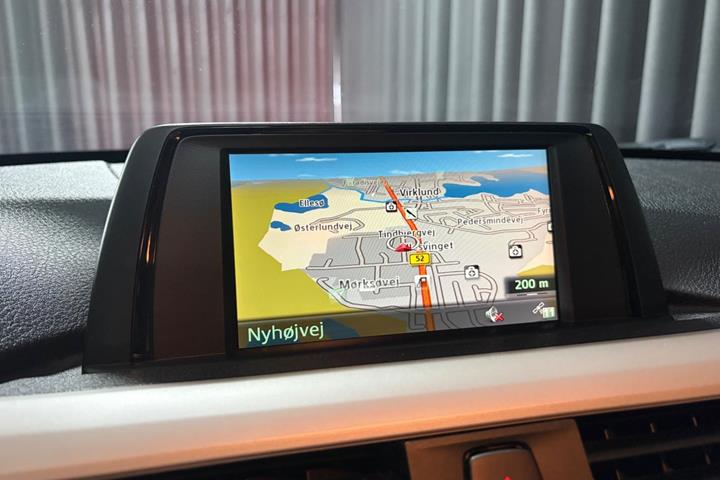 undefined BMW 320d fra 2017